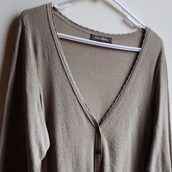 Tommy Bahama Tan Cardigan Sweater - Picture 2 of 13